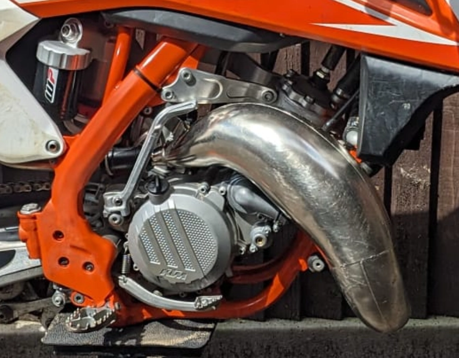 Image for R P CORSE Full Diagnostic Work Service - Motorcycle repair in horsham, Gatwick motorcycle mechanic, motorcycle repair west sussex, Motorcycle transport, garage services, Motorcycles West Sussex, Motorcycle maintenance, ducati specialist, R P CORSE LTD Motorcycle Service Centre, Motorcycle shop in dorking, motorcycle repairs southwater, rekluse clutch